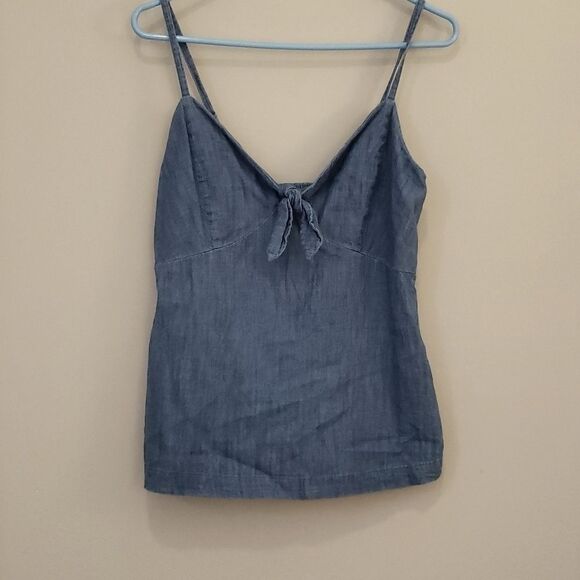 NWOT Old Navy Chambray Tank Size M - Picture 3 of 6